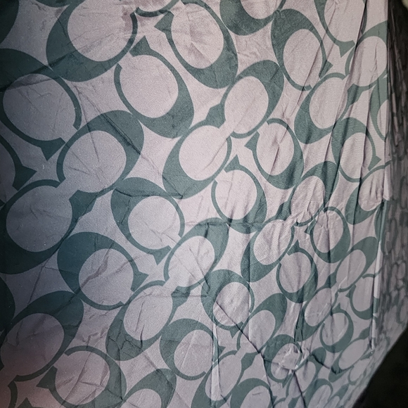 Coach Uv Protection Signature Mini Umbrella - Picture 8 of 8